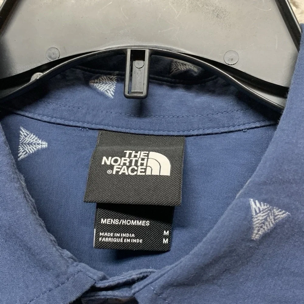 The North Face Shirt Men's Sz M Blue White Trees‎ Short Sleeve Button Up Hilking